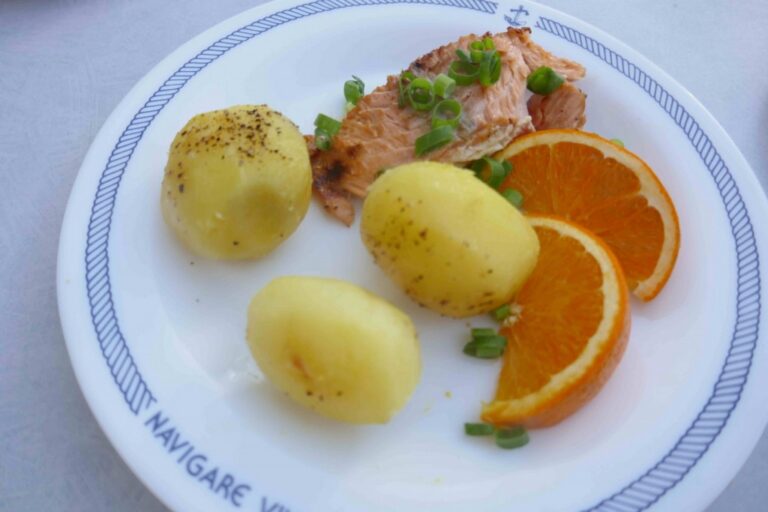 Oosterse gegrilde zalm met Sweet Chilisaus en sinaasappel