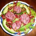 Salade met gerookte eendenborst, avocado en granaatappel