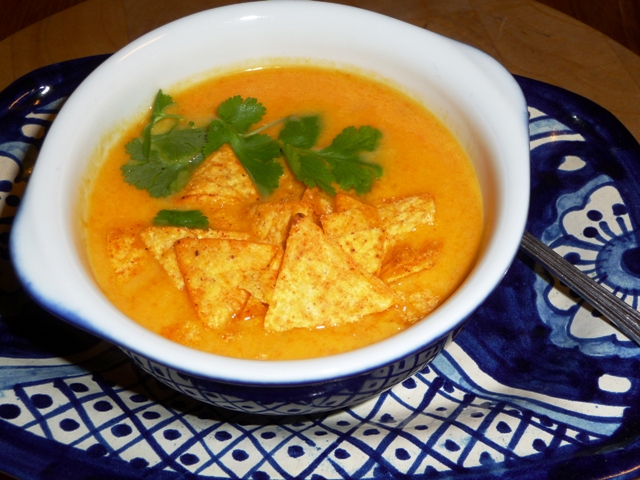 Mexicaanse wortelsoep met zoete aardappel