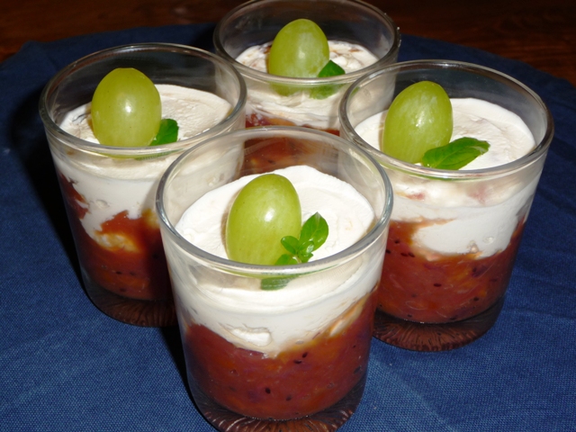 Tropische vruchten met mascarpone