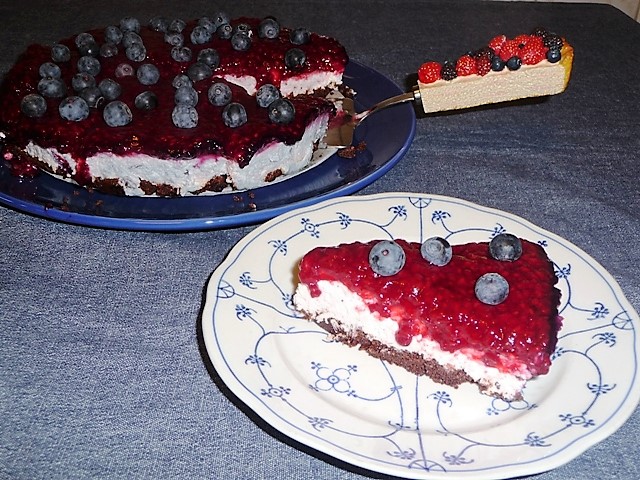 Kwarktaart met stracciatella en frambozen