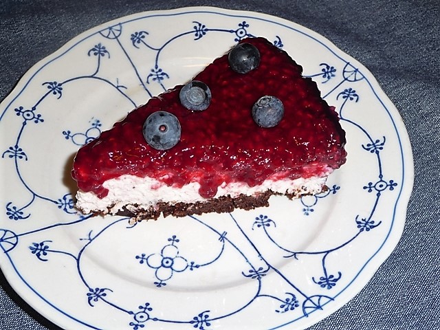 Kwarktaart met stracciatella en frambozen