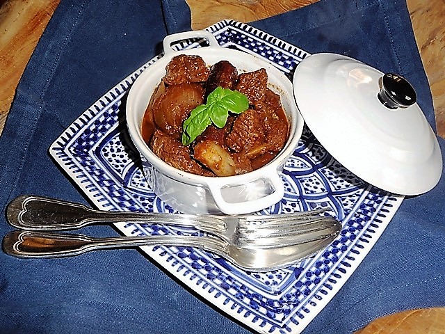 Stifado (Grieks Stoofvlees)