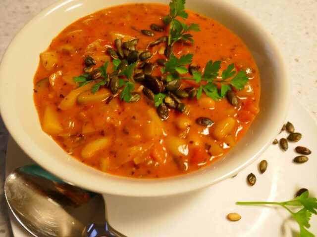 Italiaanse maaltijdsoep met cannellinibonen