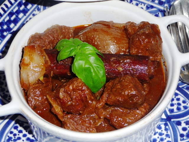 Stifado (Grieks Stoofvlees)