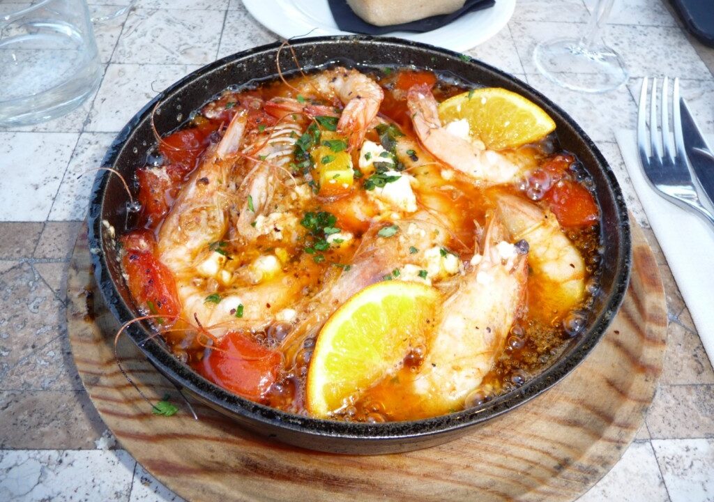 Gamba’s pil pil (al ajillo) con tomate