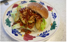 Zalig broodje Sloppy Joe van PG met BBQ-SAUS……