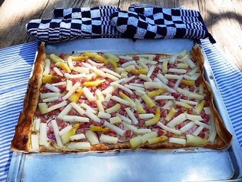 Flammkuchen met asperges