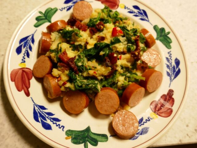 Spaanse Spinazie Stamppot met Chorizo en……..Rookworst
