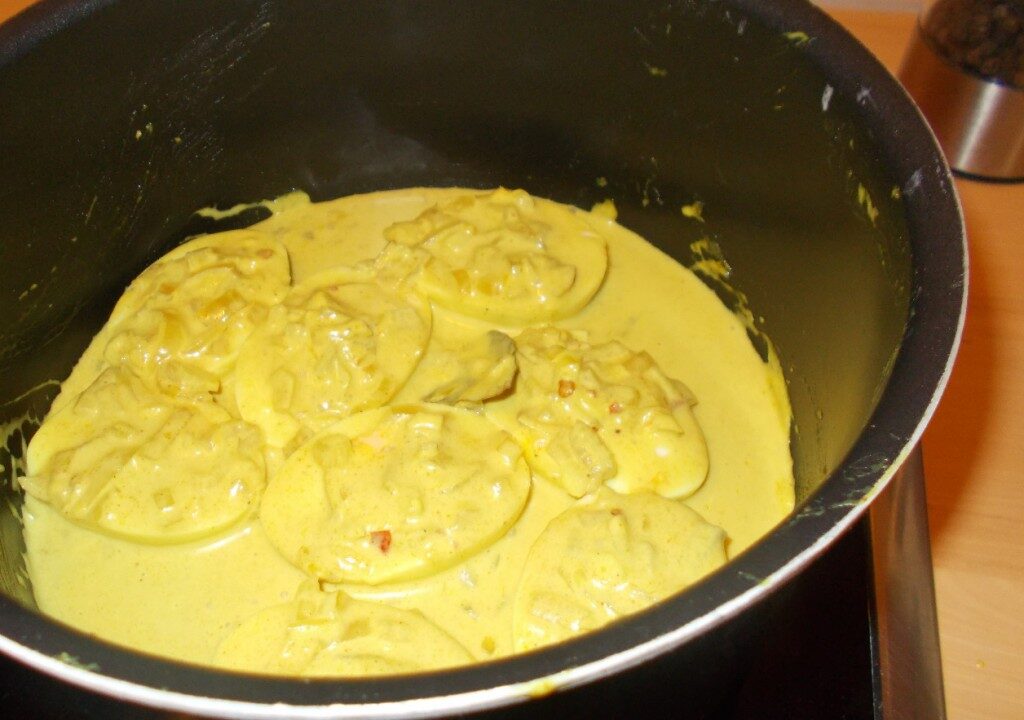 Vegetarische rendang van eieren