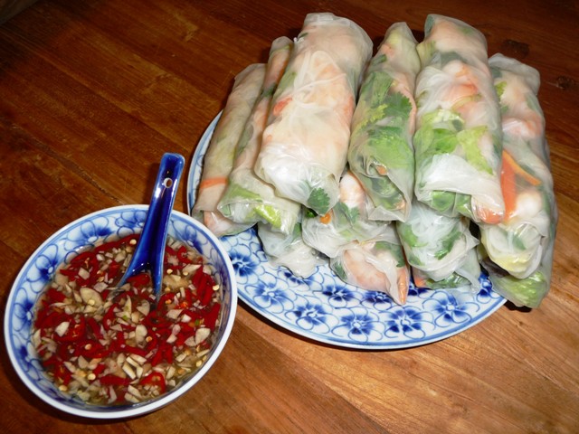Vietnamese rijstvelloempia’s Goi Cuon met Nuoc Cham