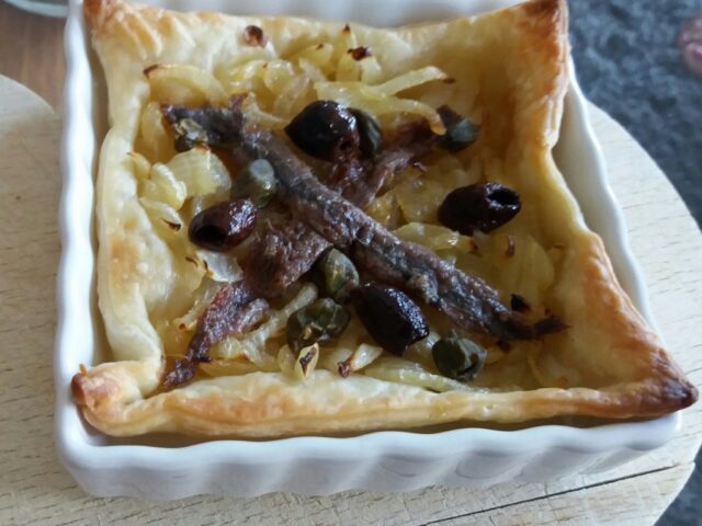 Eenpersoons pissaladière