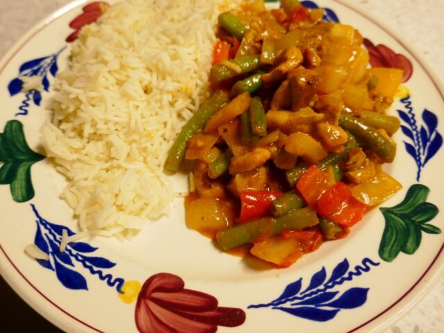 Kip Jalfrezi uit India.