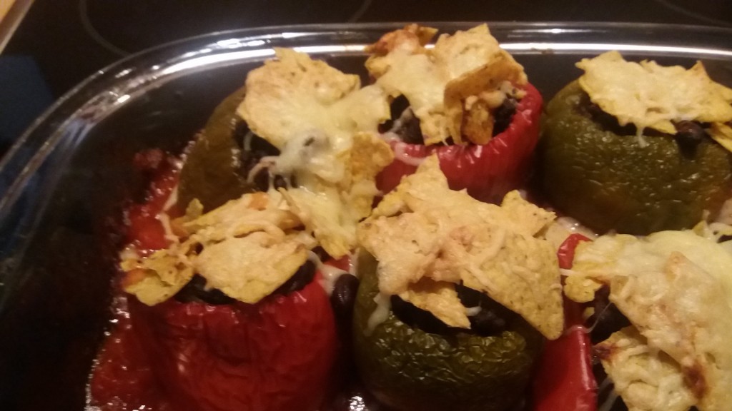 Paprika’s Mexicaans gevuld met kidneybonen en gehakt