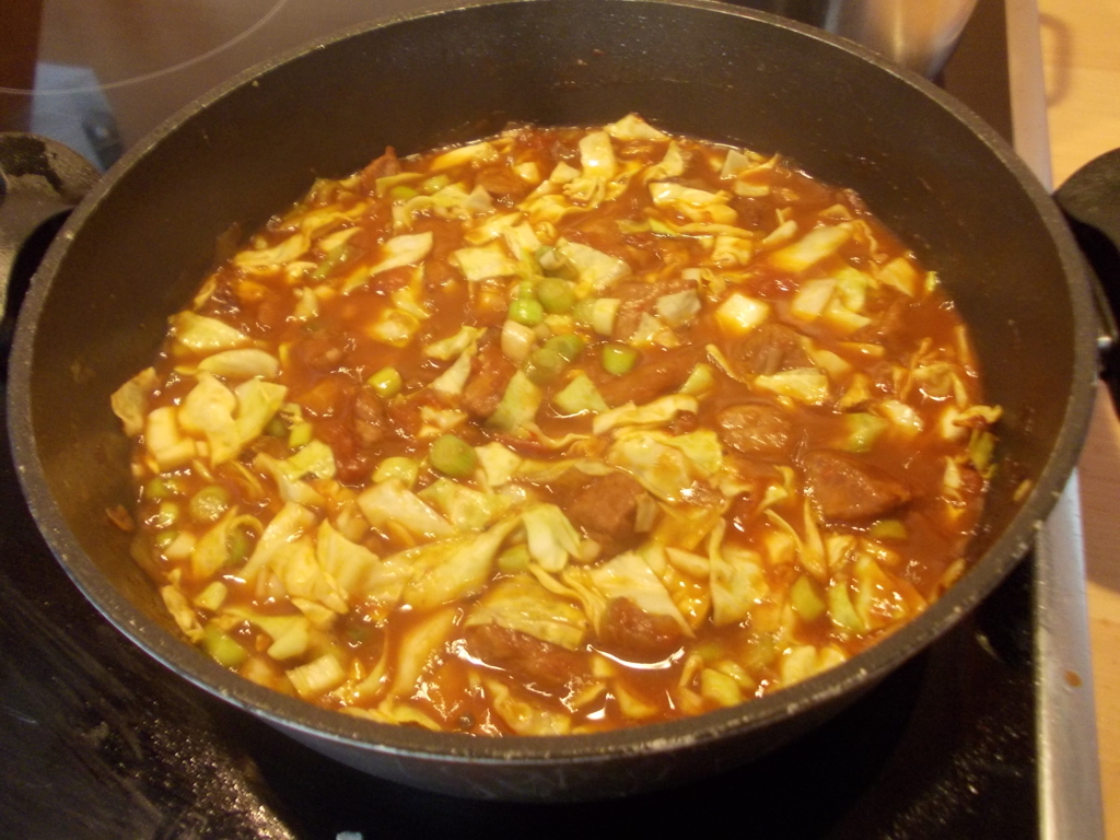 Stoofpotje spitskool met hamlappen ook voor de slowcooker