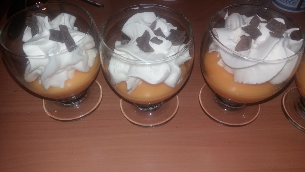 Flitstoetje met advocaat en meringue