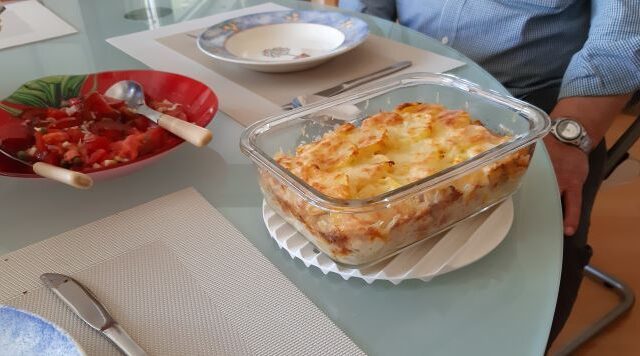 Ovenschotel asperges met aardappel, ham, (room)kaas en eieren