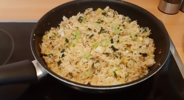 Provencaalse rijst met courgette