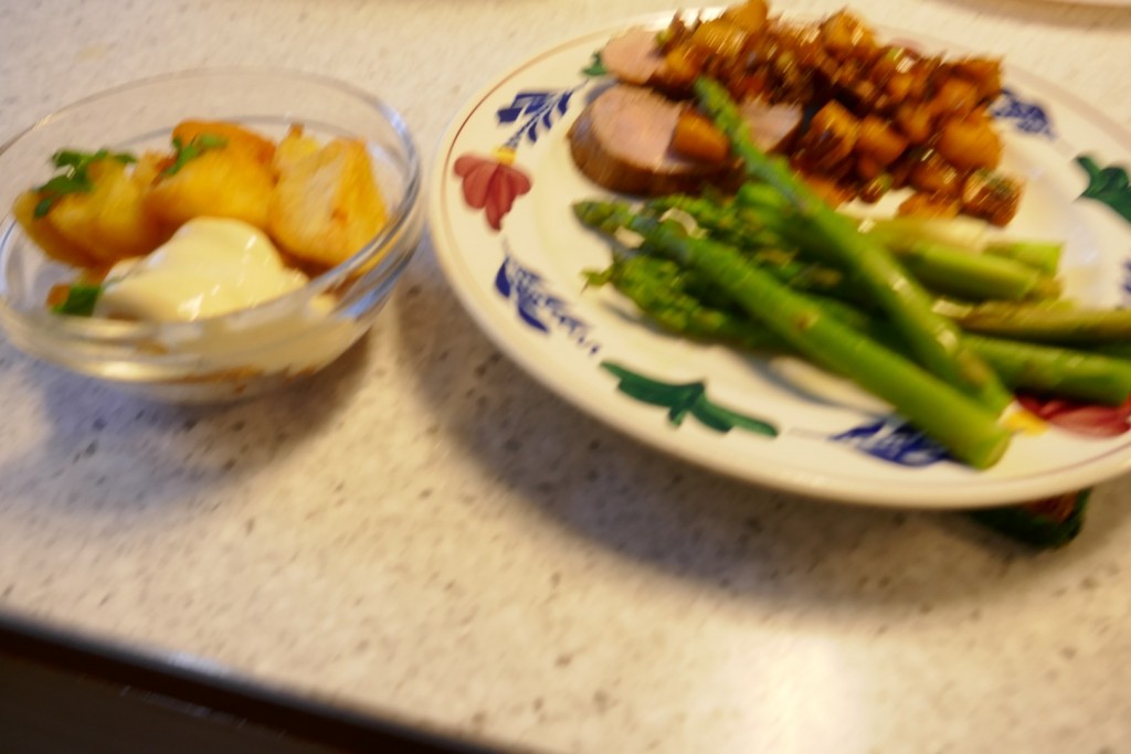 Varkenshaas met mango en perfect geroosterde aardappeltjes van Petra.