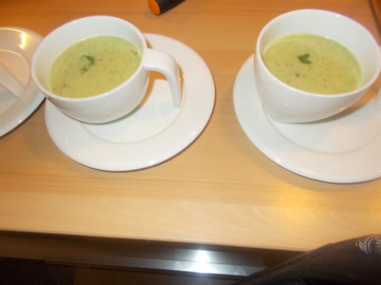 Rucolasoep met gorgonzola dolce