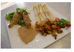 Schnitzelrollade gevuld met asperges en…. een romige mosterdsaus.