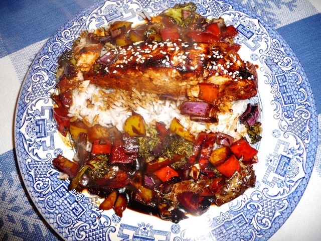 Ovenschotel met zalm en teriyakisaus
