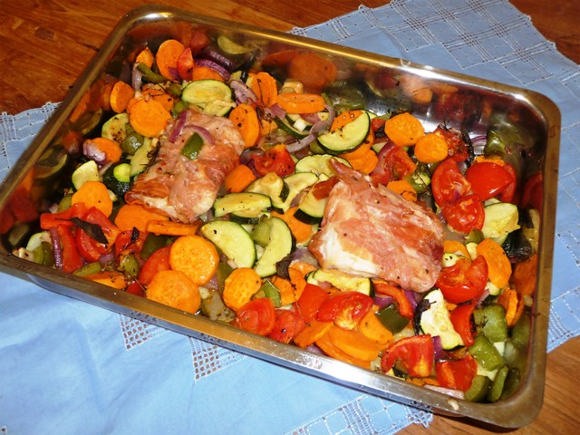 Traybake met kabeljauw en Mediterrane groenten