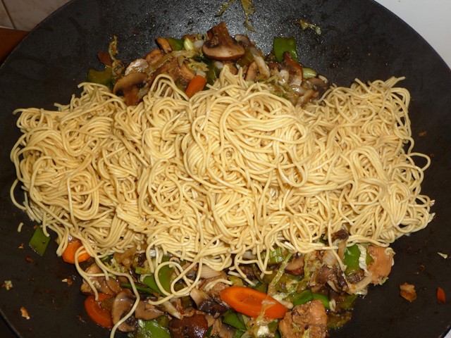 Kip Chow Mein