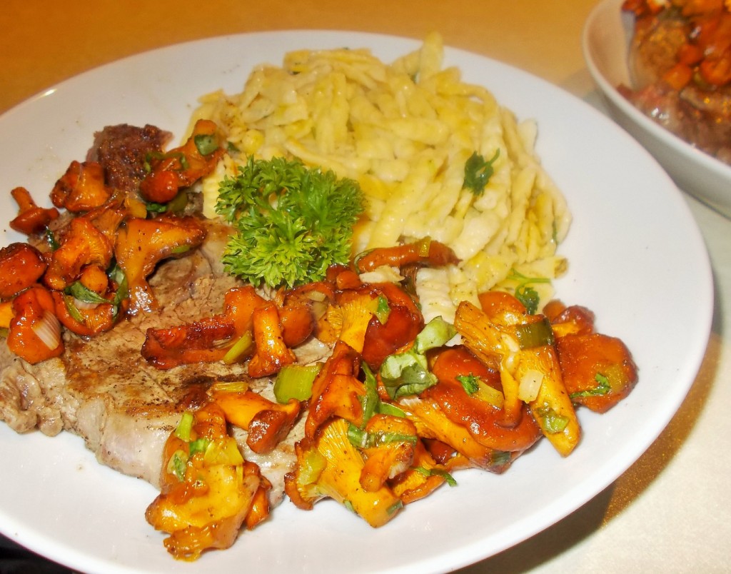 Gegrilde entrecôte met balsamico-paddenstoelen