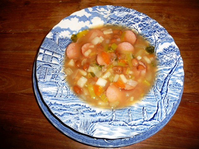 Ouderwetse bonensoep (familierecept)