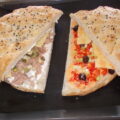 Gevuld Turks brood uit oven