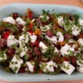 Lauwwarme paprikasalade (peperonata) met feta
