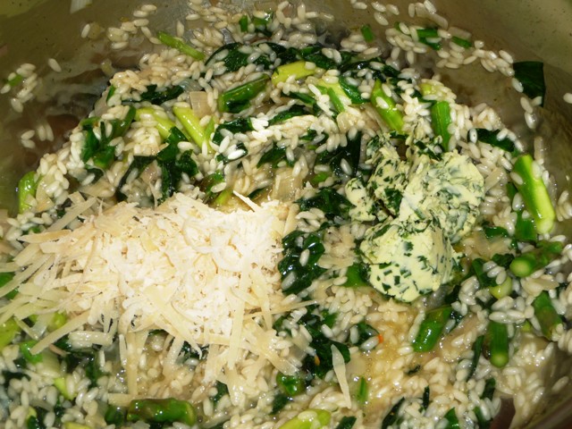 Risotto met (groene) asperges en daslook