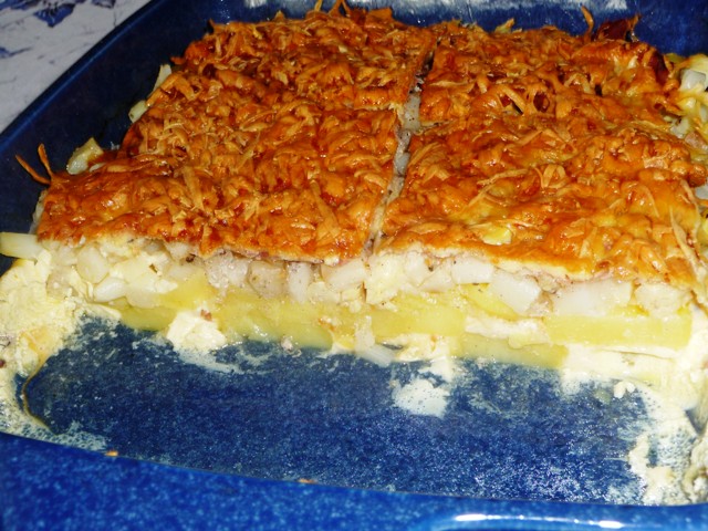 Gegratineerde ovenschotel met asperges en ham