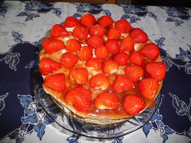 Aardbeien yoghurttaart (no-bake)