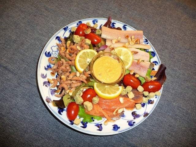 Trio van vis met zalm, paling en Hollandse garnalen