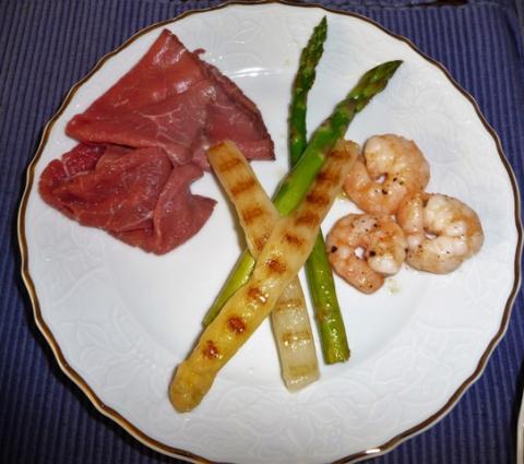 Surf & turf met asperges