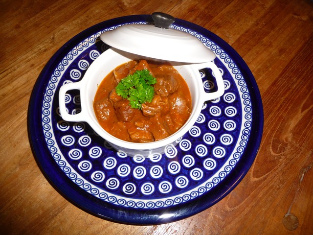 Oostenrijkse rundergoulash (Rindsgulasch)