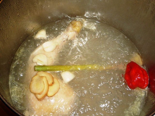 Kippen/groentesoep met Chinese kool