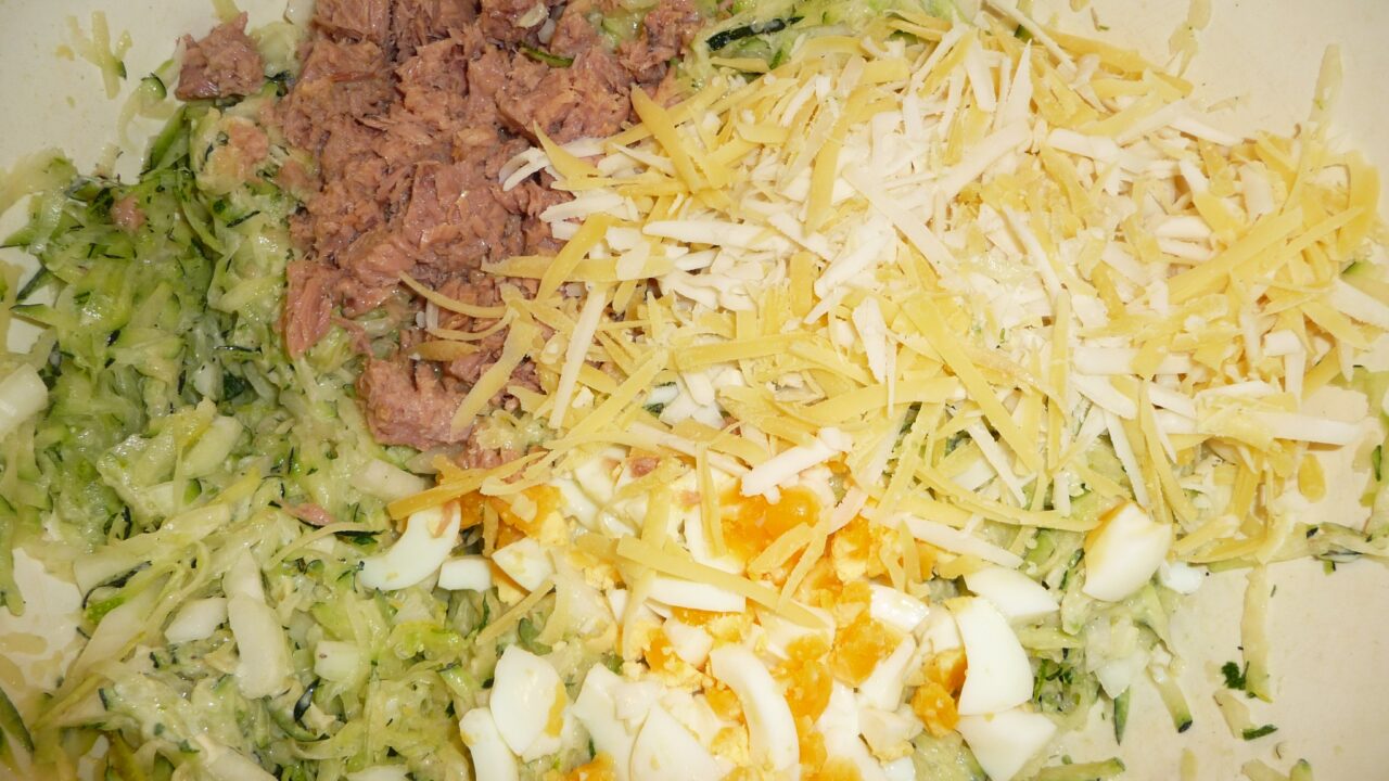 Ovenschotel met courgette en tonijn — foto 3