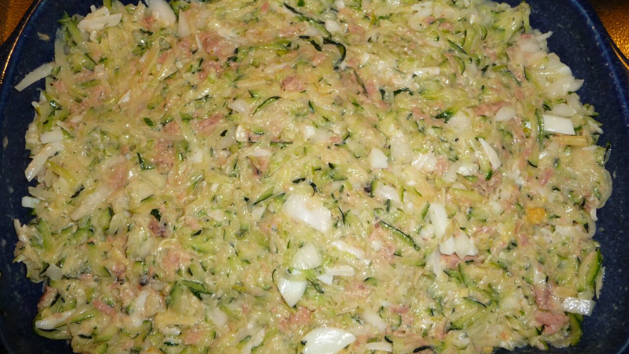 Ovenschotel met courgette en tonijn — foto 4