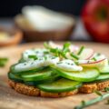 Carpaccio van komkommer met geitenkaas