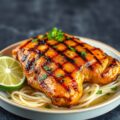 Gegrillde Kip, die gemarineerd is in Limoen-Teriyaki