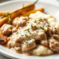 Stroganoff Ovenschotel met aardappelpuree