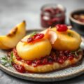 Torentje van aardappel en foie gras met een chutney van appel en biet