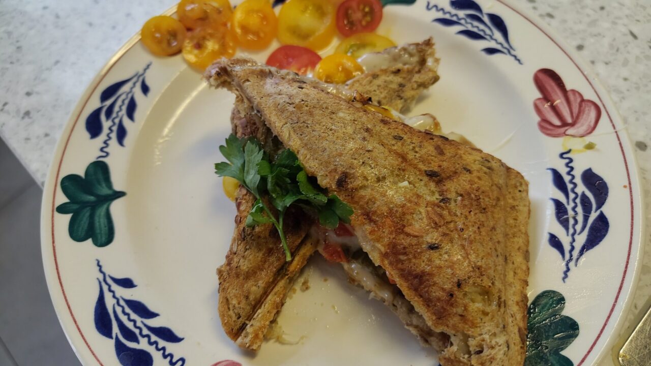 Pittige kaastosti met tomaat en jalapeño, gemaakt door Keukensloofje 47