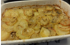 AARDAPPELSCHIJFJES BOULANGÈRE UIT DE OVEN