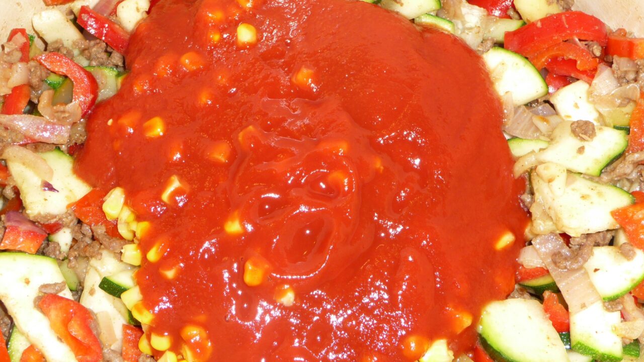 Mexicaanse groentesoep met gehakt en courgette — foto 4