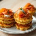 Aardappelkoekjes met gerookte zalm