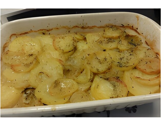 AARDAPPELSCHIJFJES BOULANGÈRE UIT DE OVEN